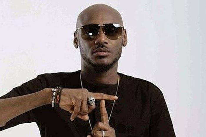 2face Idibia doing the 'One Love' sign
