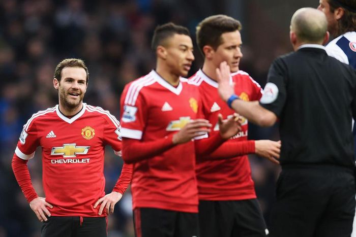 Man United's Mata keen to learn from red card