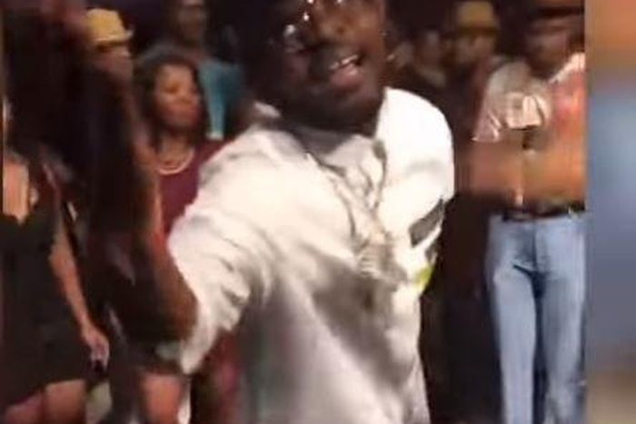 Falz  dancing on the streets of LA