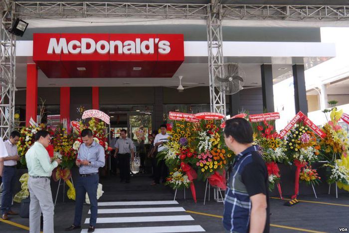U.S. union takes aim at potential McDonald's deals in Asia
