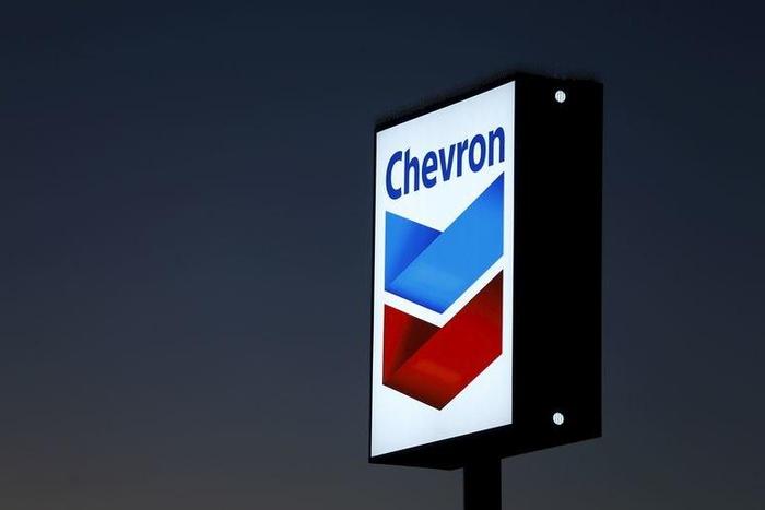 A Chevron gas station sign is shown in Cardiff, California, in this January 25, 2016 file photo.