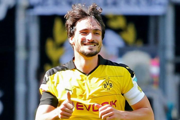 ___5019742___https:______static.pulse.com.gh___webservice___escenic___binary___5019742___2016___5___11___17___matshummels-cropped_mg8hhuy4dv9r1o66fips1bkgb