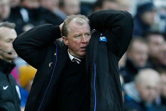 Newcastle sack McClaren as manager