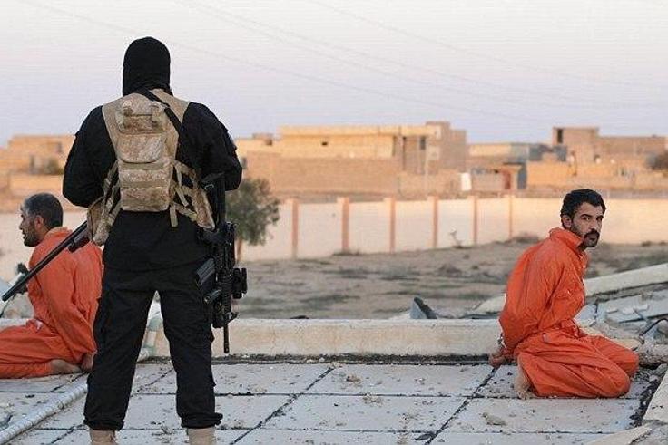 ISIS preparing their victims for execution