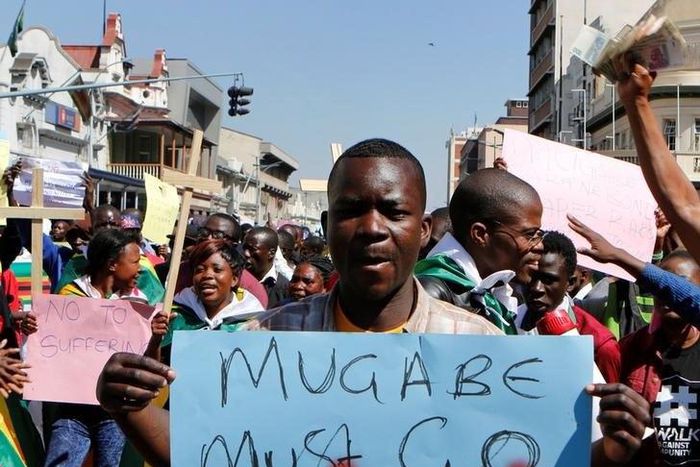 Zimbabwe's army chief threatens to deal with anti-Mugabe protesters
