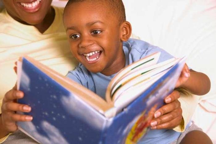 Children who had access to books earn more as adults