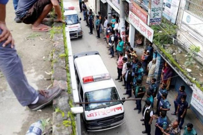 Dead Bangladesh-American suspect was friend of cafe attacker - police