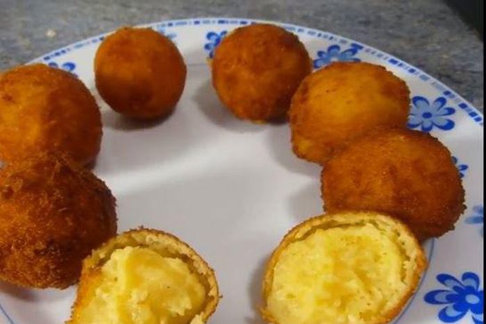 ___5022146___https:______static.pulse.com.gh___webservice___escenic___binary___5022146___2016___5___11___21___potato+balls