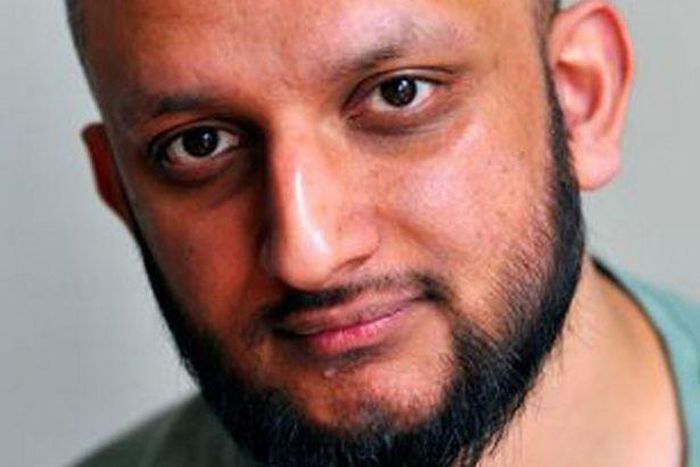 Man saves baby's life after hearing her mother screaming