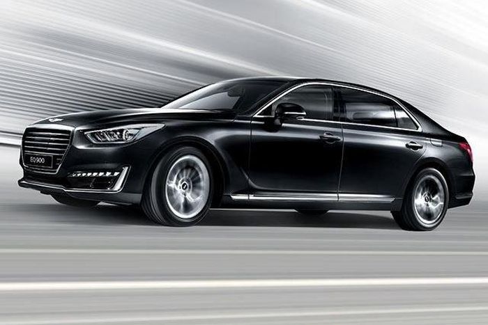 Hyundai Genesis sedan