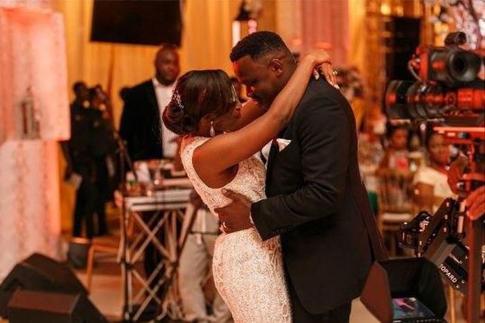 Dr Sid and wife celebrate wedding anniversary