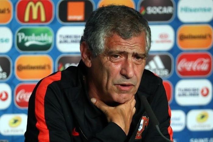 Portugal head coach Fernando Santos during the news conference
Reuters / Pool Pic / UEFA
Livepic