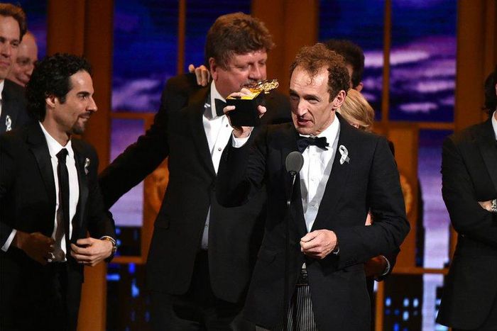 "Hamilton" wins best musical at Tony Awards
