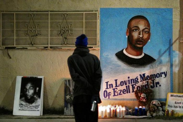 Two L.A. policemen who shot unarmed black man sue city for racial discrimination - media