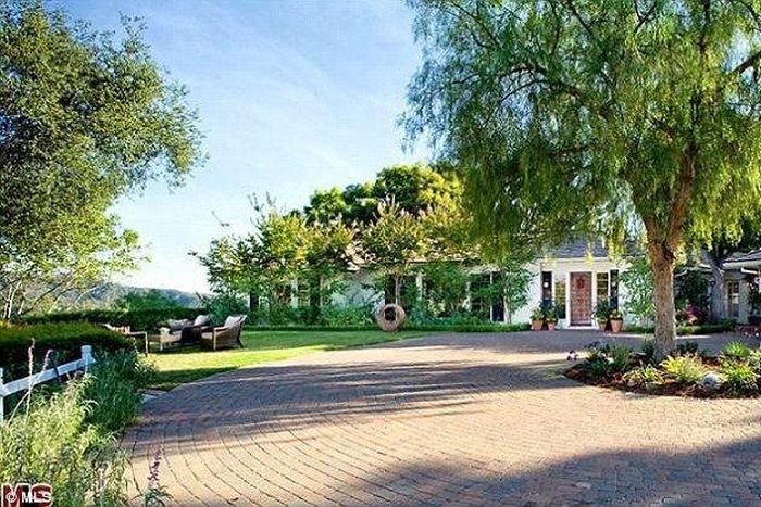 Adam Levine's Beverly Hills mansion