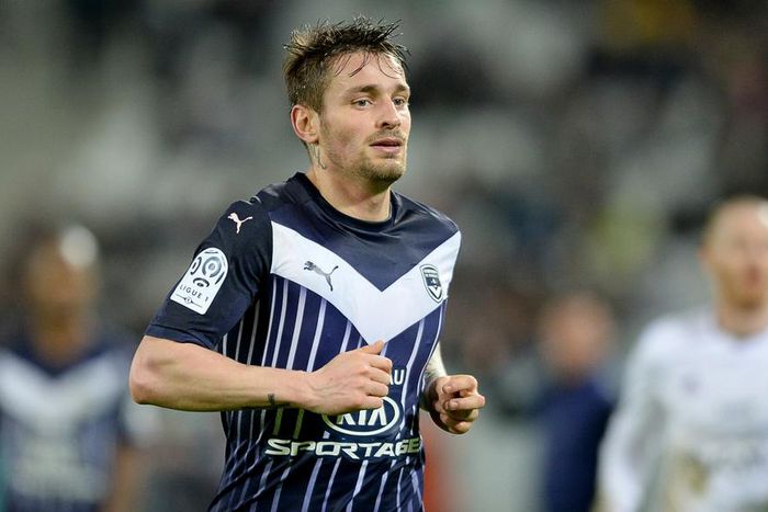 ___5024894___https:______static.pulse.com.gh___webservice___escenic___binary___5024894___2016___5___12___18___mathieu-debuchy-cropped_1rmf8d4evyr5s15ag22o2aiay8