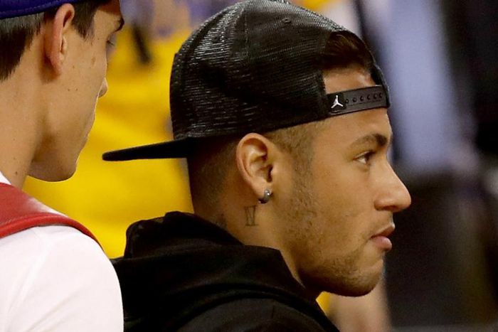 ___5116246___https:______static.pulse.com.gh___webservice___escenic___binary___5116246___2016___6___6___13___neymar-cropped_j6apbc7zinh61mz0shp470da1_1