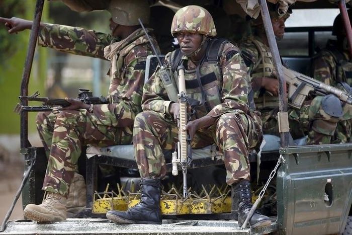 Kenya Defence Force soldiers arrive in Garissa University College in Garissa April 4, 2015.