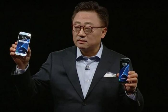 DJ Koh, Samsung Exec, at the launch of the Samsung Galaxy S7 and S7 Edge