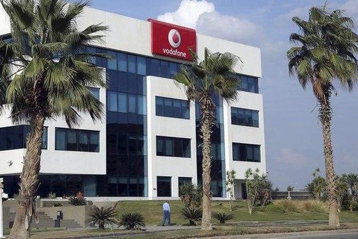 4G licence will not force Telecom Egypt to sell Vodafone stake