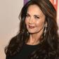 Lynda Carter joins "Supergirl"