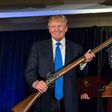 Trump to meet NRA on terrorism 'watch list' gun restrictions