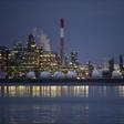 Militant attacks have cut Nigerian oil output by half a million bpd