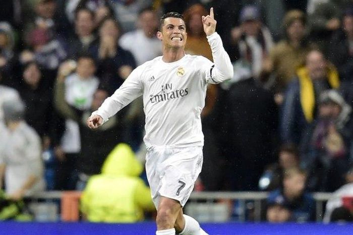 Ronaldo wants Real Madrid to renew his contract