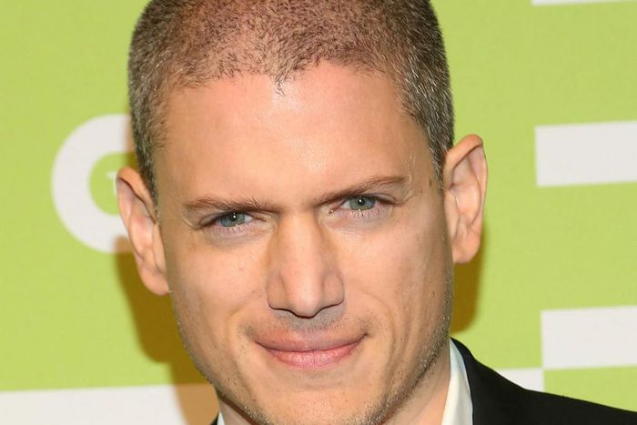Prison Break star epic clapback to fat shaming meme goes viral