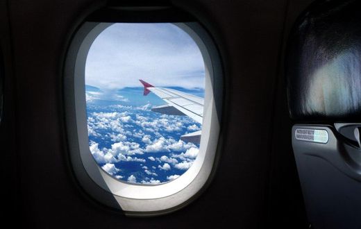___4913911___https:______static.pulse.com.gh___webservice___escenic___binary___4913911___2016___4___13___11___airplane+window