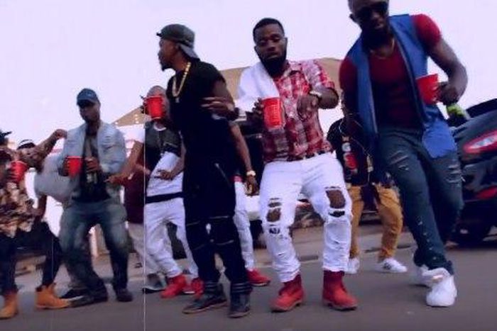 Harrysong - 'Baba for the girls' video screenshot