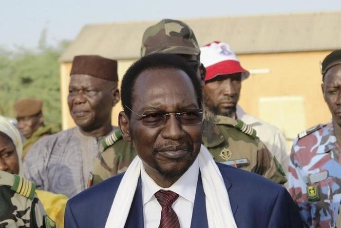 Mali's former interim President Dioncounda Traore addresses Mali's troops during his visit to their base in the town of Nara, 375 km from Bamako April 13, 2013.