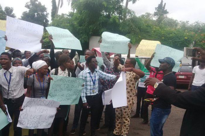 Students of the Tai Solarin College of Education during their protest.