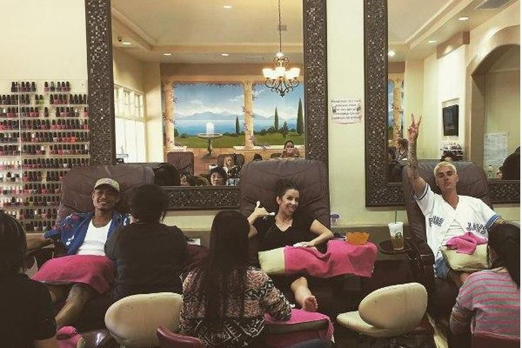 Justin Bieber and Pattie Mallette reunites