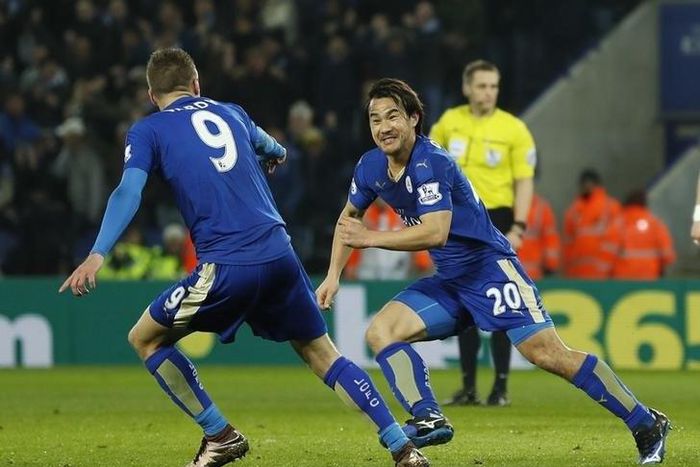 Shinji Okazaki celebrates scoring the first goal for Leicester City with Jamie Vardy. Football Soccer - Leicester City v Newcastle United - Barclays Premier League - King Power Stadium - 14/3/16 Action Images via Reuters / John Sibley Livepic