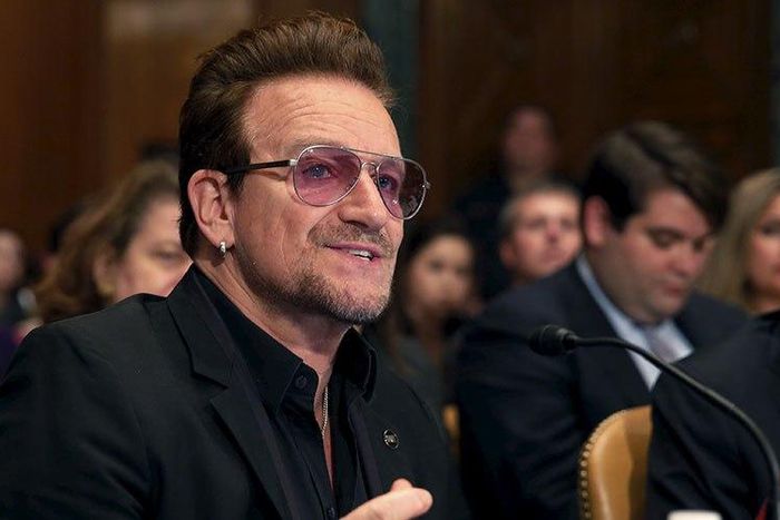 U2 lead singer suggests using comedy to combat ISIS
