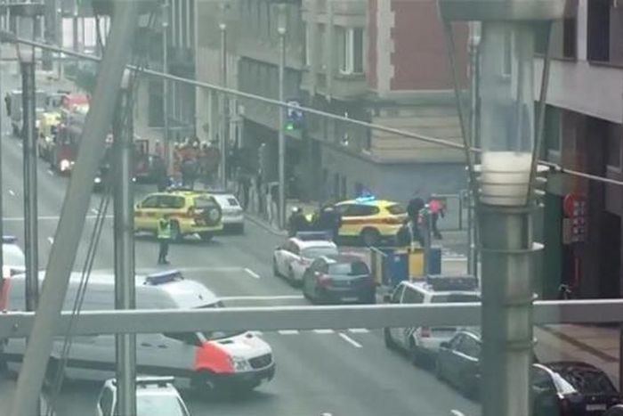 Belgians turn to Twitter to offer rooms, rides after Brussels attacks