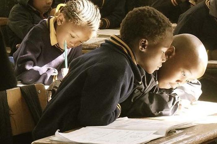 Friends or Acquaintances? You need to understand the difference