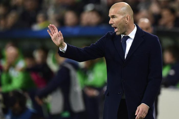 ___4890108___https:______static.pulse.com.gh___webservice___escenic___binary___4890108___2016___4___7___6___zinedine-zidane-cropped_8pwukxmfct6c10s3aqwpxd862