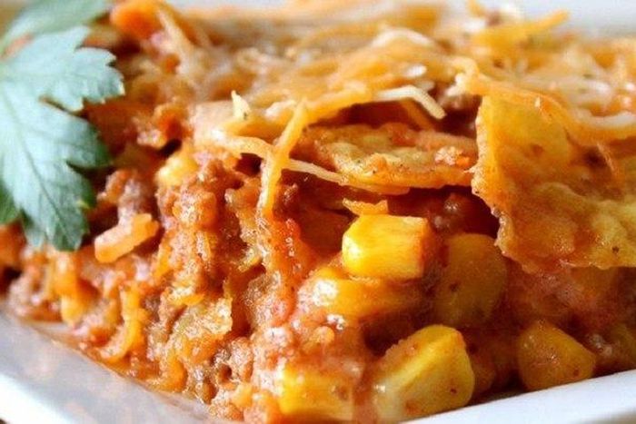 ___4899151___https:______static.pulse.com.gh___webservice___escenic___binary___4899151___2016___4___8___22___beef+nacho+casserole