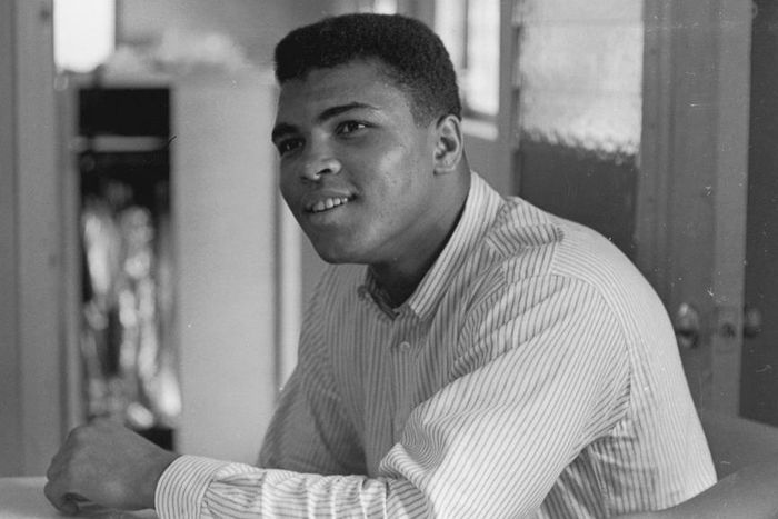 ___5120028___https:______static.pulse.com.gh___webservice___escenic___binary___5120028___2016___6___7___5___muhammadali-cropped_1vumuff55kn031tbwf5sq0vs4w_1