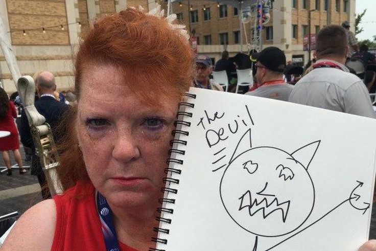 10 petty photos of Hillary Clinton drawn by Republicans