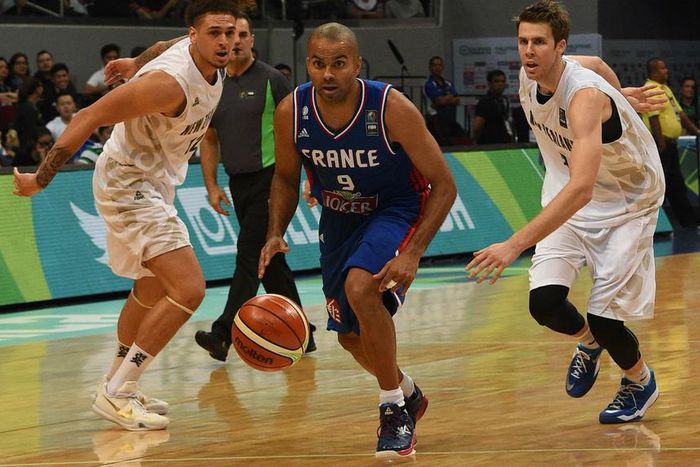 ___5248040___https:______static.pulse.com.gh___webservice___escenic___binary___5248040___2016___7___11___3___tonyparker-cropped_dyfh8fc7cyji1wlhcnzu74q9k