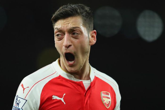 ___4865874___https:______static.pulse.com.gh___webservice___escenic___binary___4865874___2016___9___4___7___mesut-ozil-cropped_1lrp0da1eemwyzzcsq6fiuugp