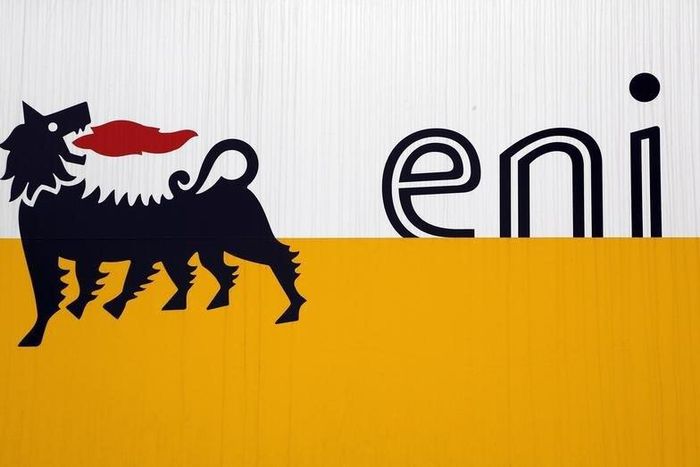 The logo of oil company Eni is pictured at San Donato Milanese near Milan February 5, 2013. REUTERS/Stefano Rellandini