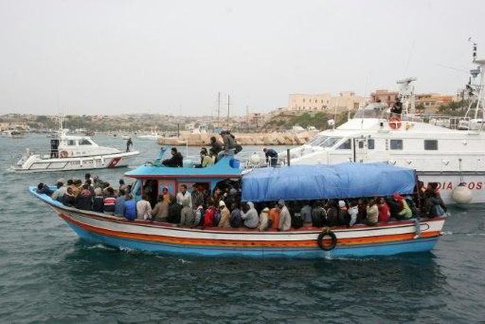Hundreds mourn Nigerian killed in Italy attack