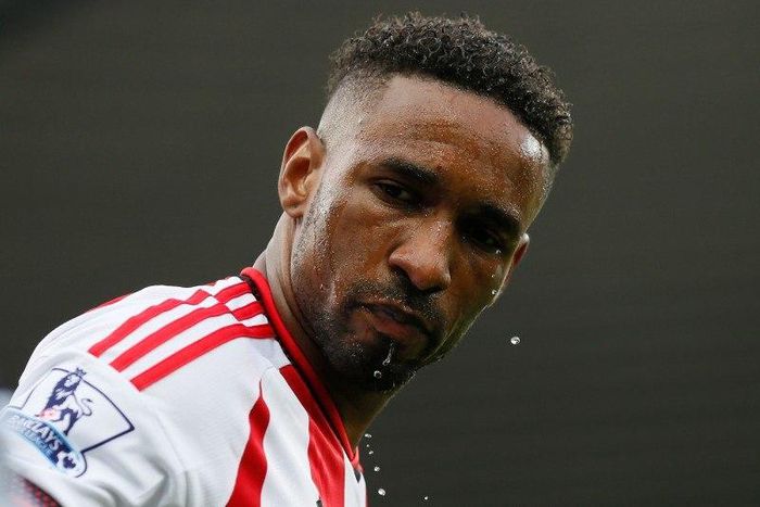 Defoe hopes to lead the line for England at Euro