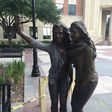 Selfie statue