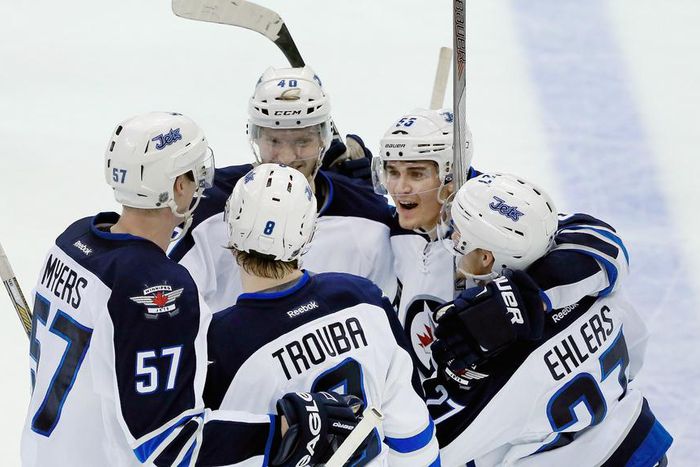 ___4876904___https:______static.pulse.com.gh___webservice___escenic___binary___4876904___2016___4___4___14___winnipegjets-cropped_p78vceglu1bu18g4yaoqzje5z