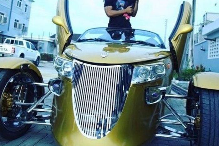 Flavour in a Plymouth Prowler